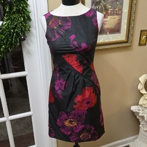 Tahari Floral Sleeveless Dress Black Fuschia Gold Fitted Waist Lined Sz 2P EUC